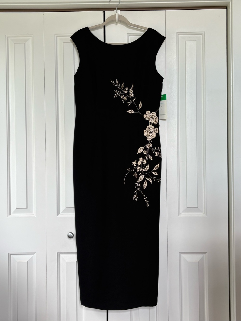 NWT Vintage 90s Maggy London Embroidered Floral Maxi Sheath Dress Black Size 14